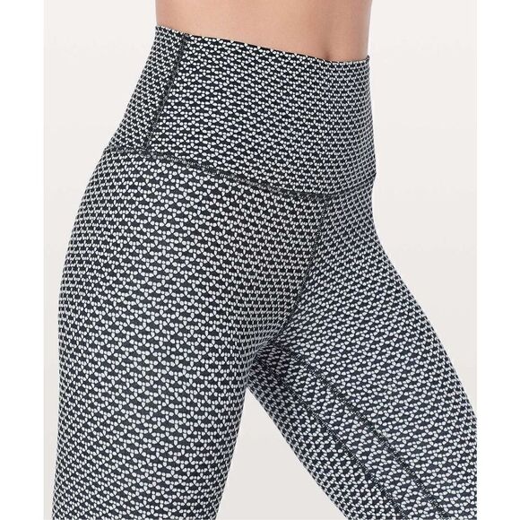 Womens Lululemon Align Crop - Picture 2 of 7